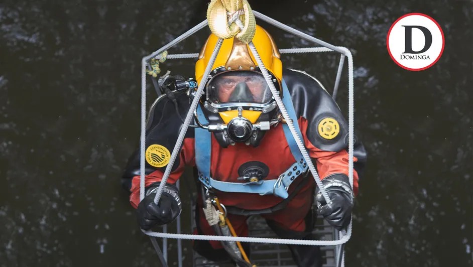 Julio César Cu baja a las profundidades. Foto de Eunice Adorno